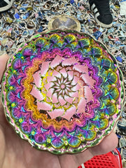 Ceramic artworks are given to foreign friends, and $30 is for packaging and shipping fees