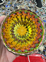 Ceramic artworks are given to foreign friends, and $30 is for packaging and shipping fees